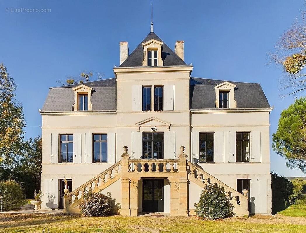 Maison à ROUFFIGNAC-DE-SIGOULES