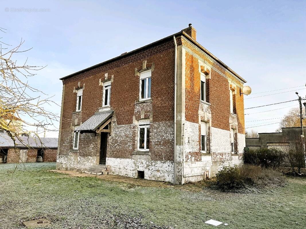 Maison à ACHIET-LE-GRAND