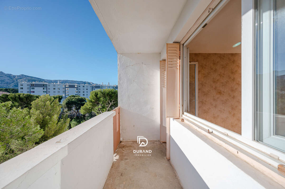 Appartement à MARSEILLE-9E