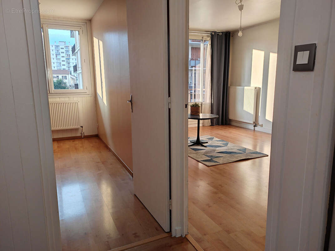 Appartement à GRENOBLE