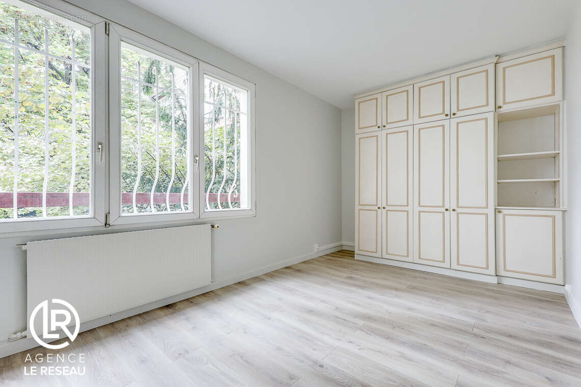 Appartement à PARIS-10E