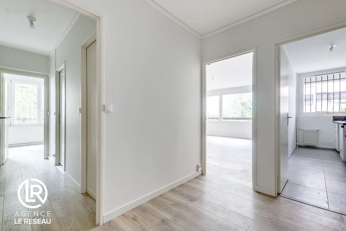 Appartement à PARIS-10E