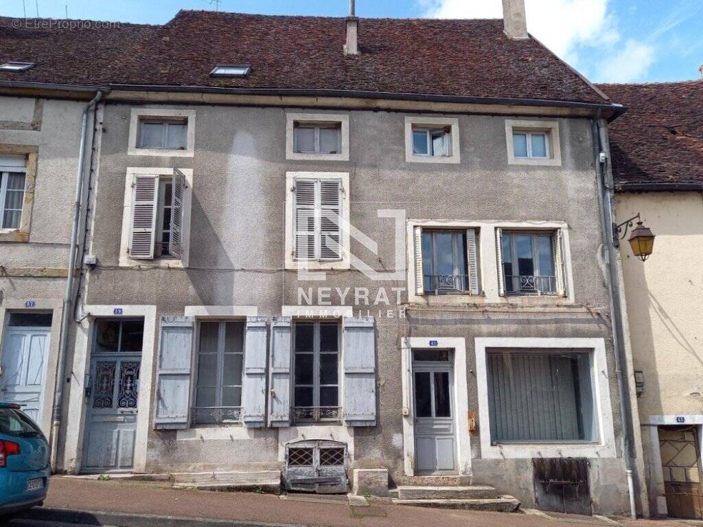 Appartement à ARNAY-LE-DUC