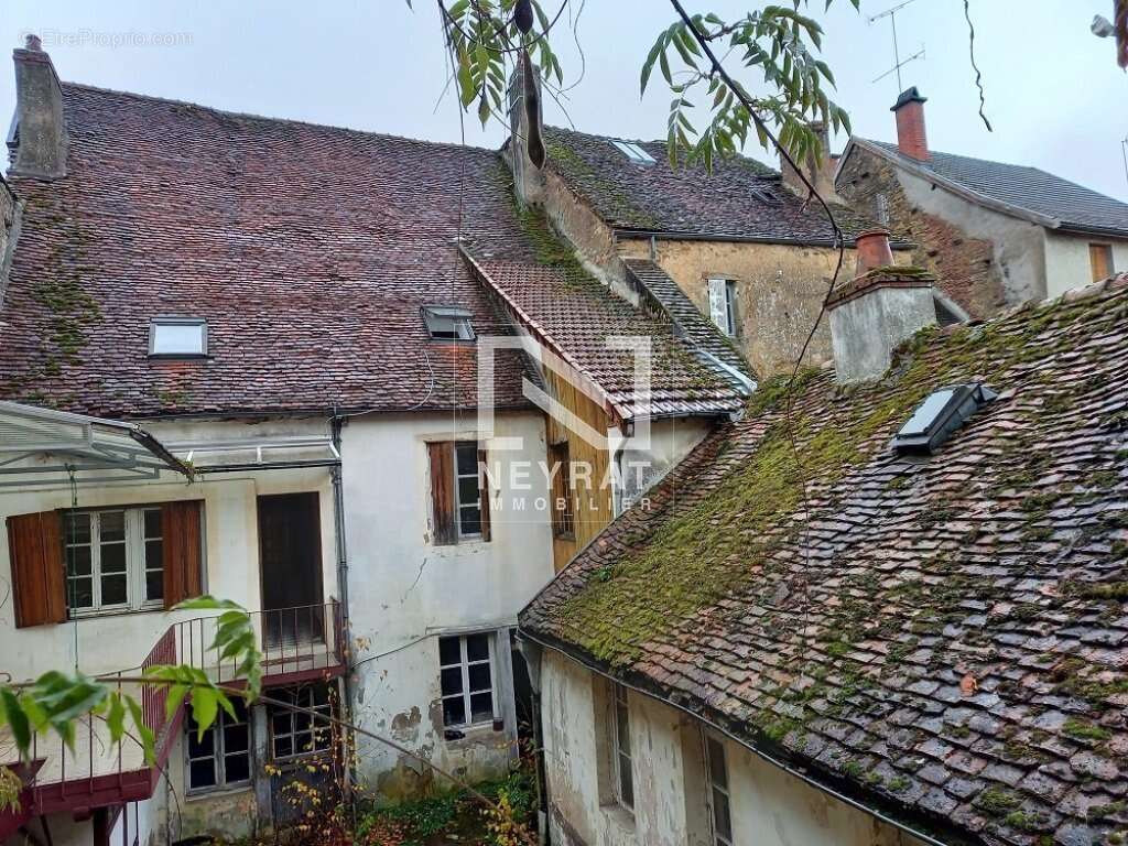 Appartement à ARNAY-LE-DUC