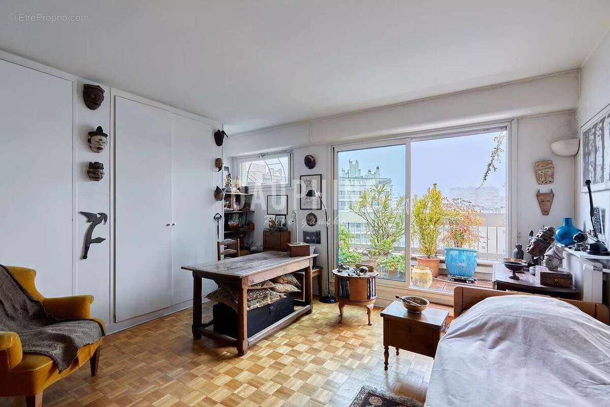 Maison à PARIS-12E