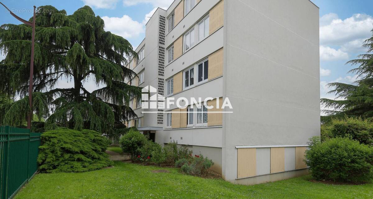 Appartement à VIRY-CHATILLON