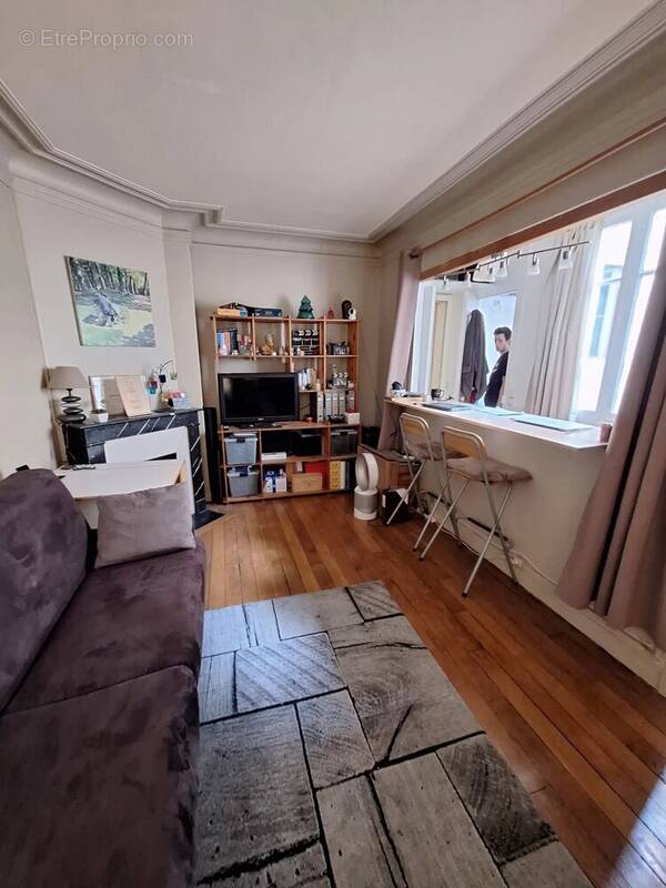 Appartement à PARIS-12E