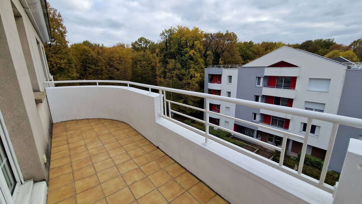 Appartement à TREMBLAY-EN-FRANCE