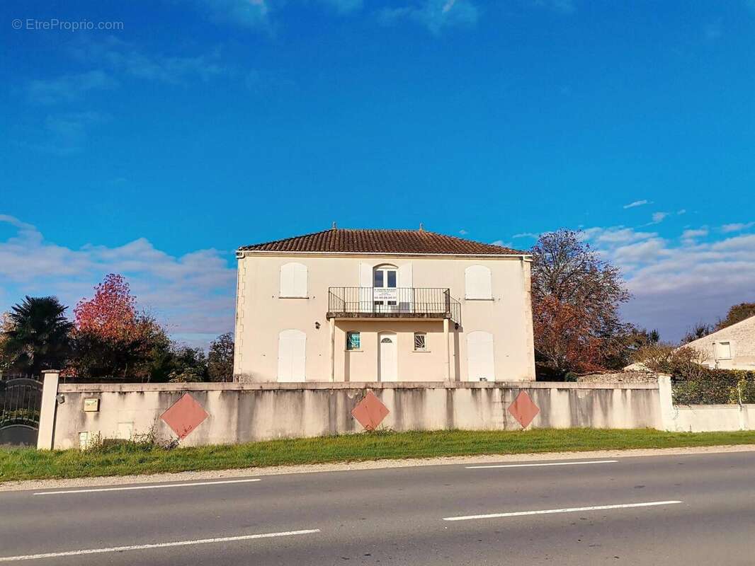 Photo 5 - Maison à SAINT-GENIS-DE-SAINTONGE