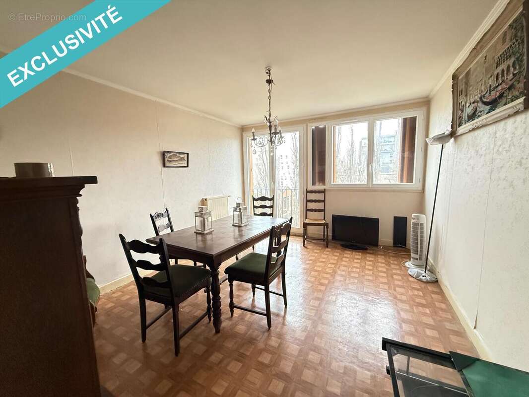 Photo 3 - Appartement à IVRY-SUR-SEINE