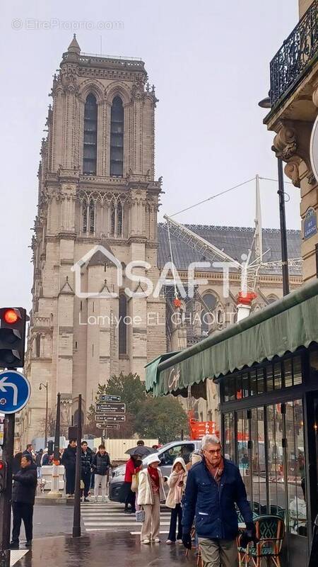 Photo 1 - Commerce à PARIS-5E