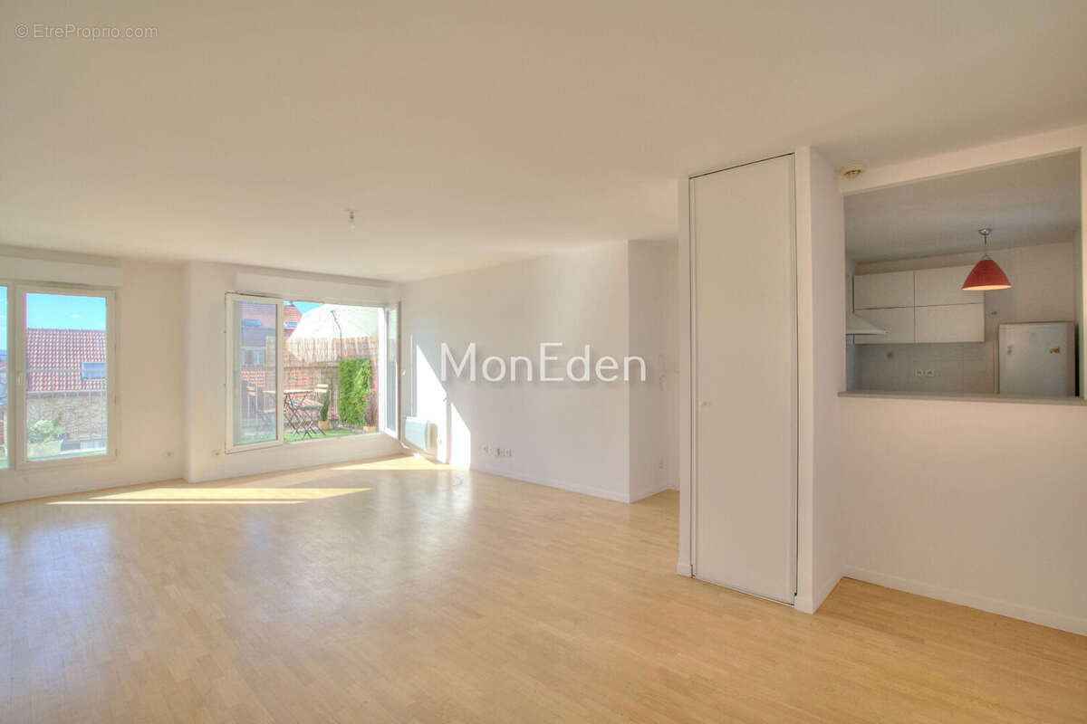 Appartement à NANTERRE