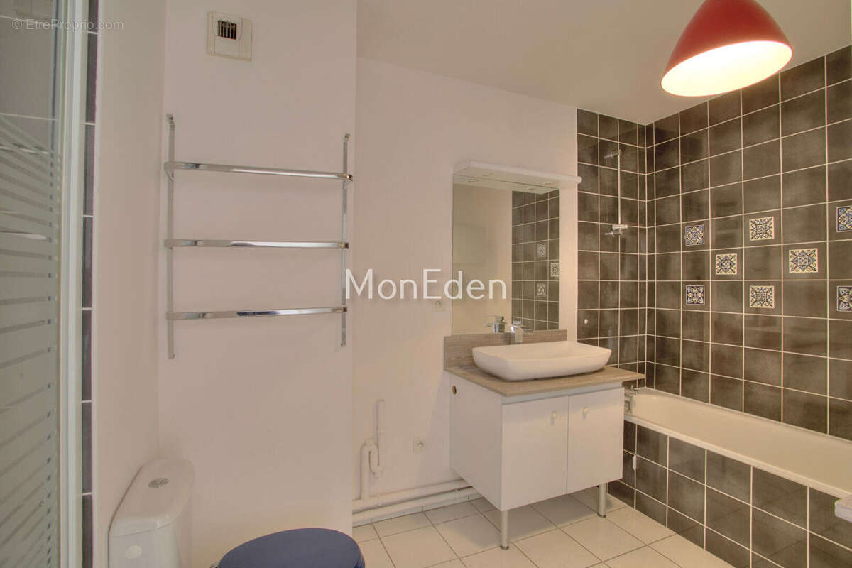 Appartement à NANTERRE