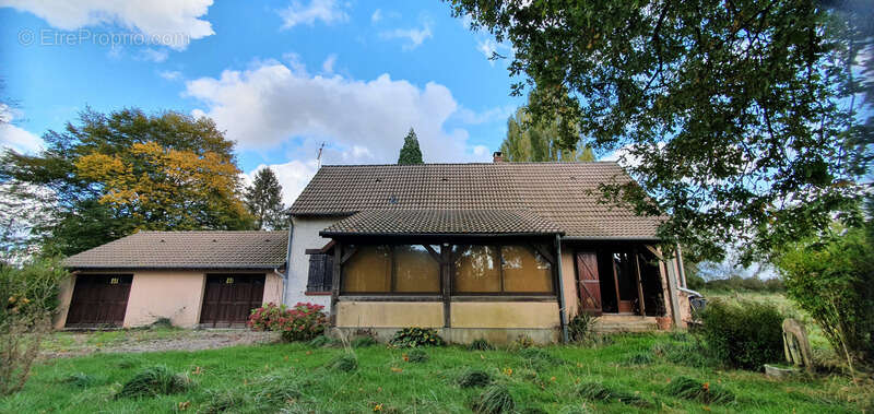 Maison à SAINT-PRIVE