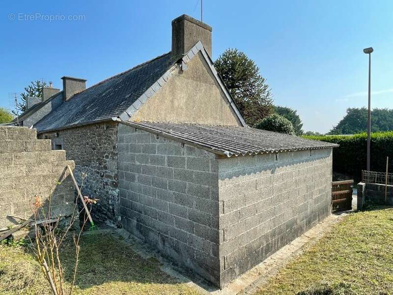 Maison à CALLAC