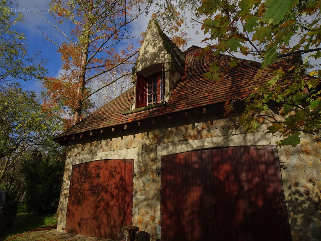 Maison à LABARTHE-SUR-LEZE