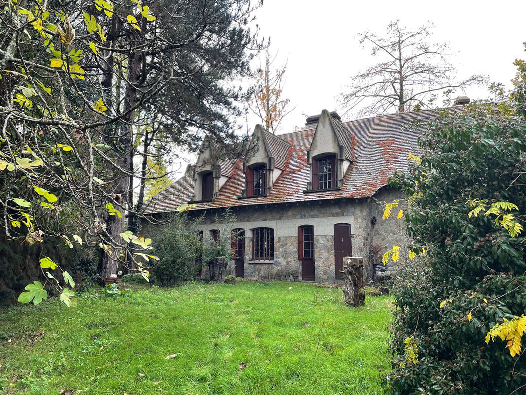 Maison à LABARTHE-SUR-LEZE