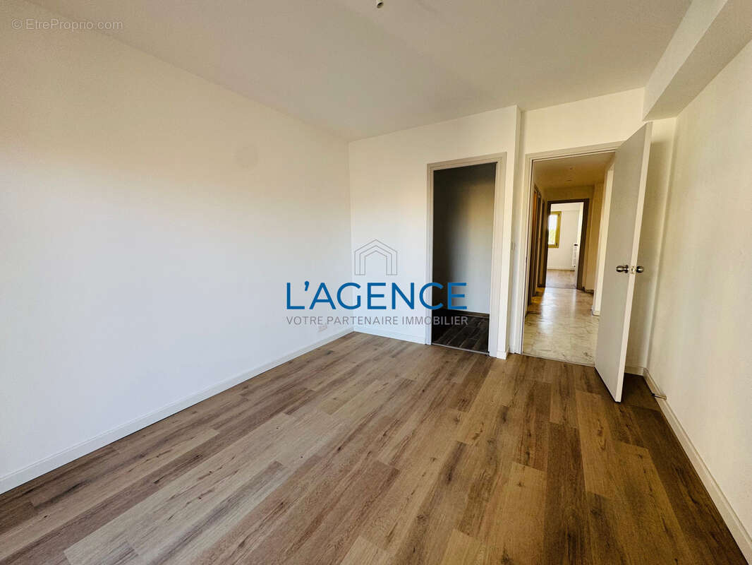 Appartement à HYERES