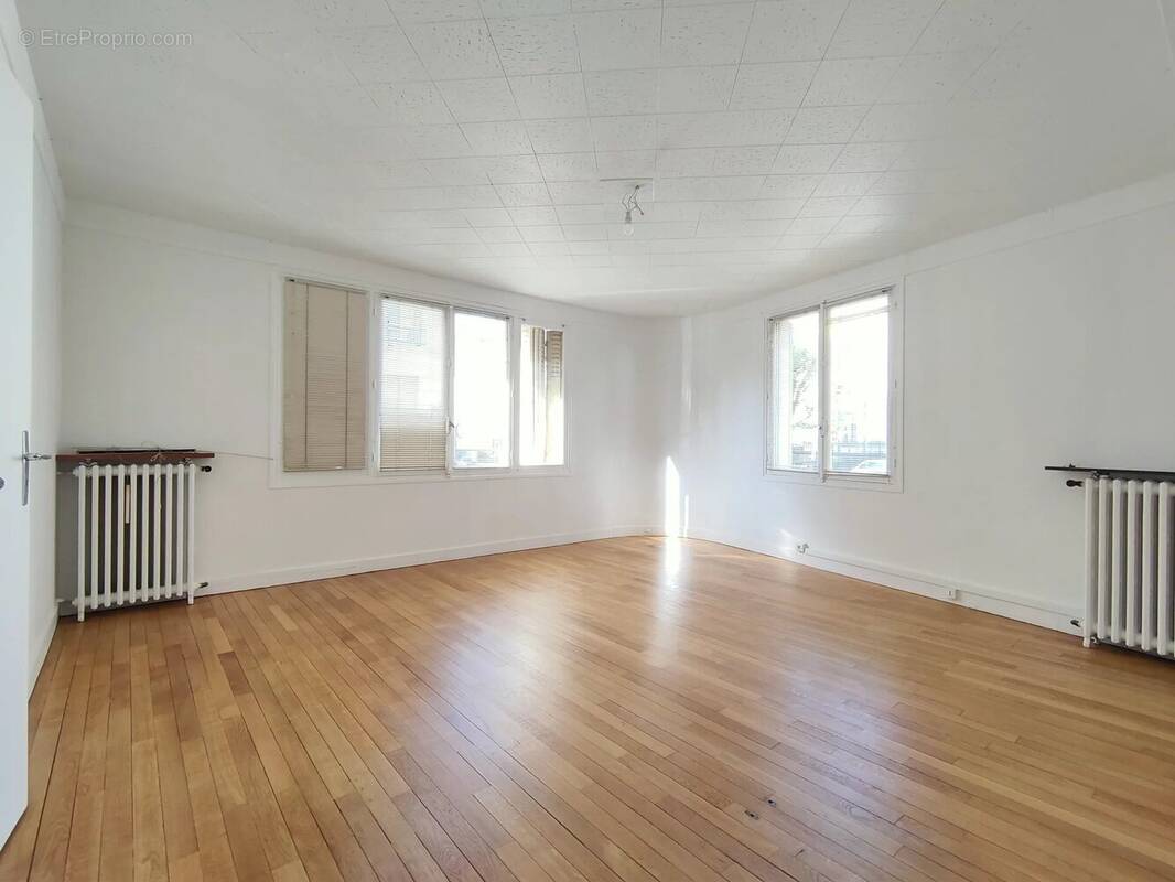 Appartement à VERSAILLES