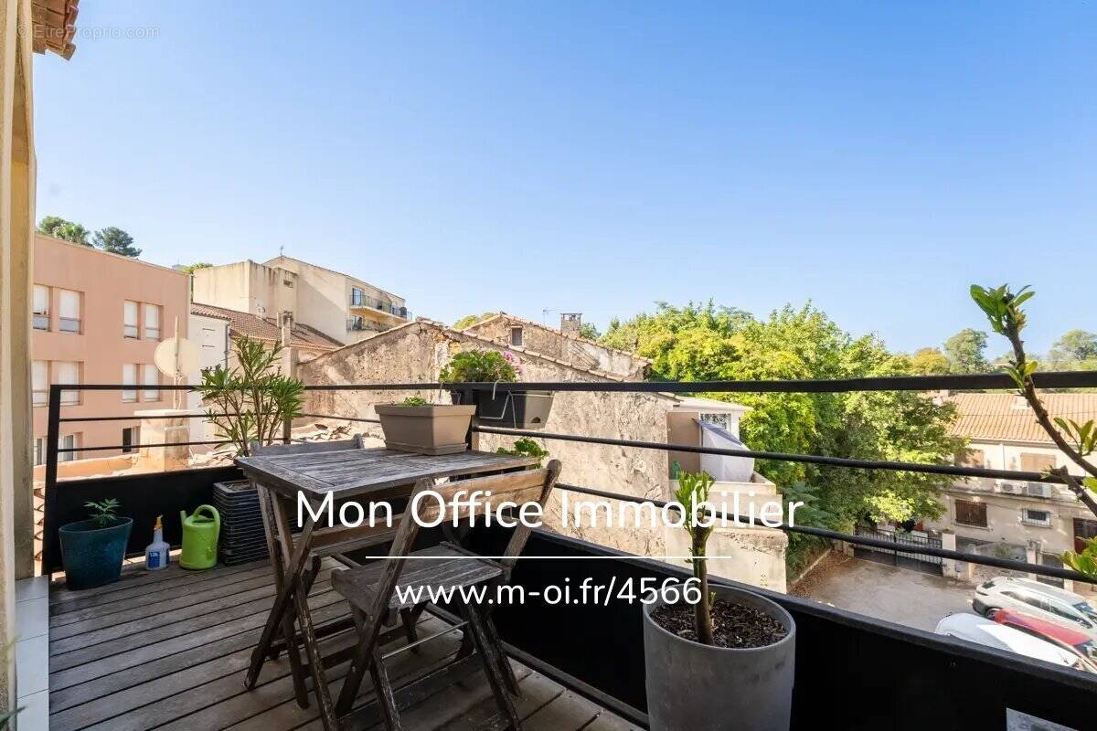 Appartement à SAINT-CYR-SUR-MER