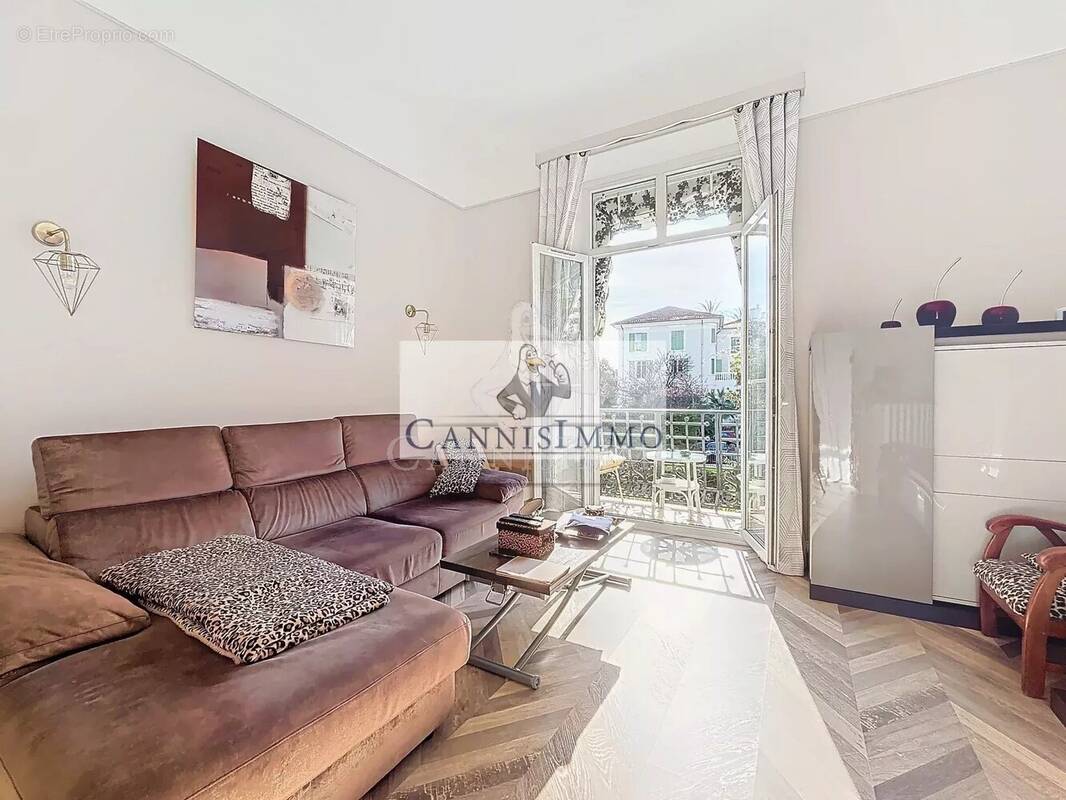 Appartement à CANNES