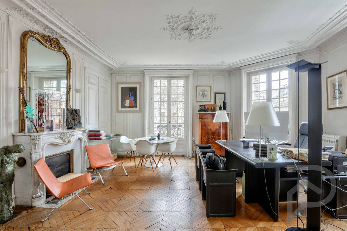 Appartement à PARIS-5E