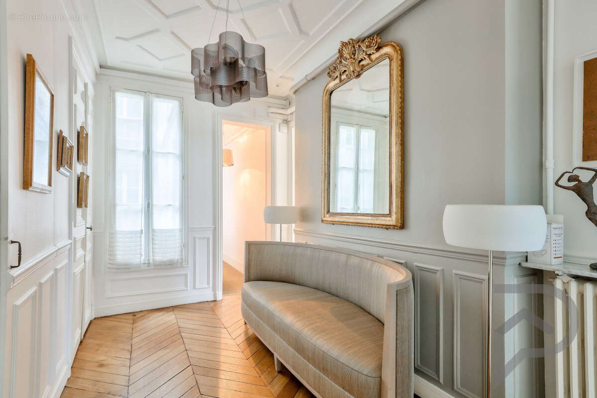 Appartement à PARIS-5E