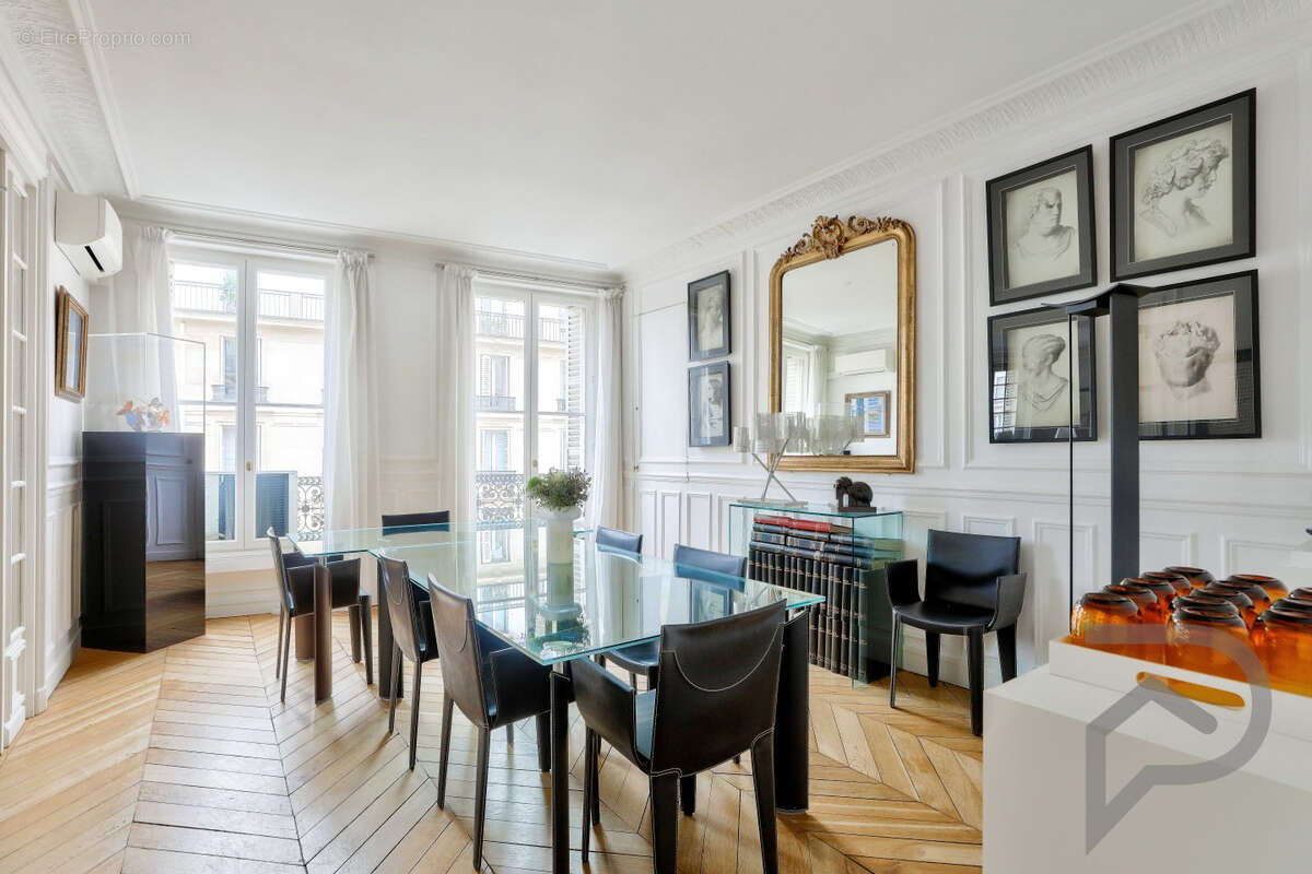 Appartement à PARIS-5E