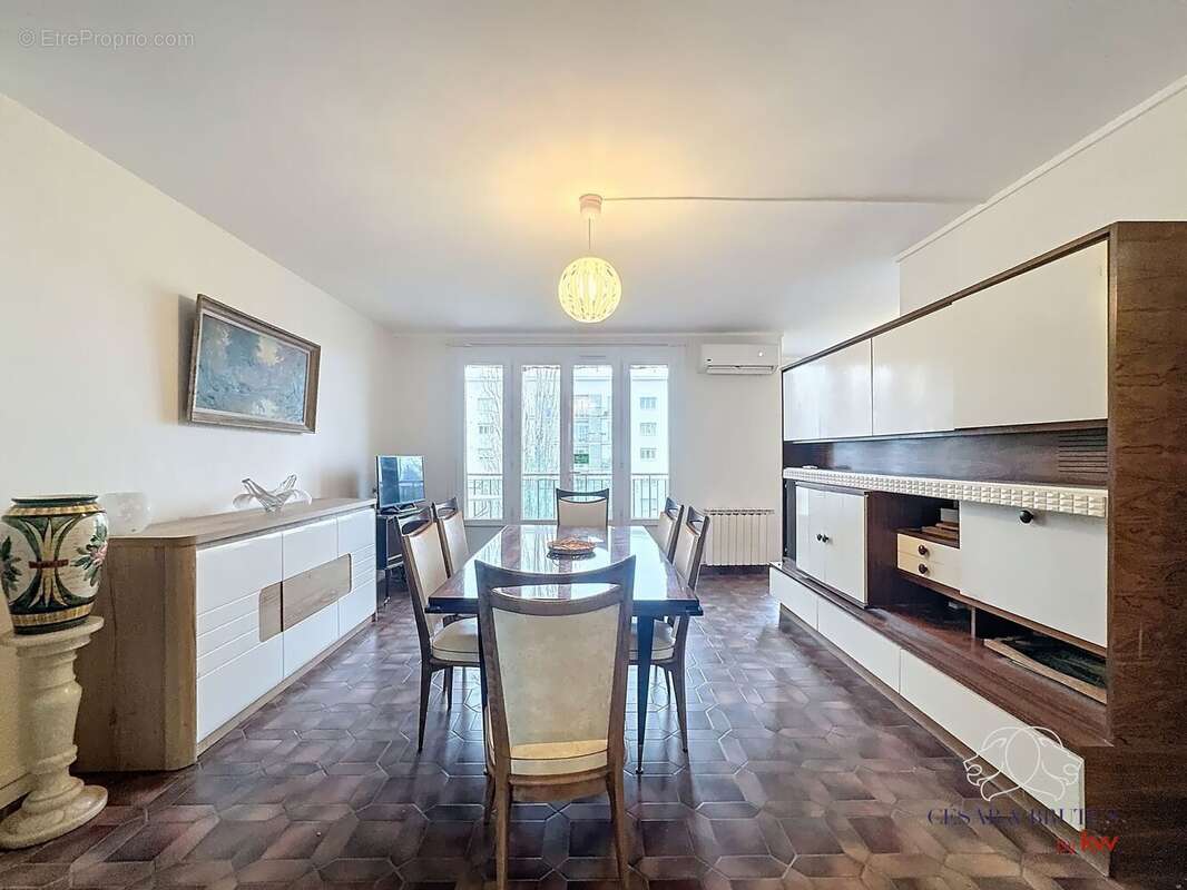 Appartement à VILLEURBANNE