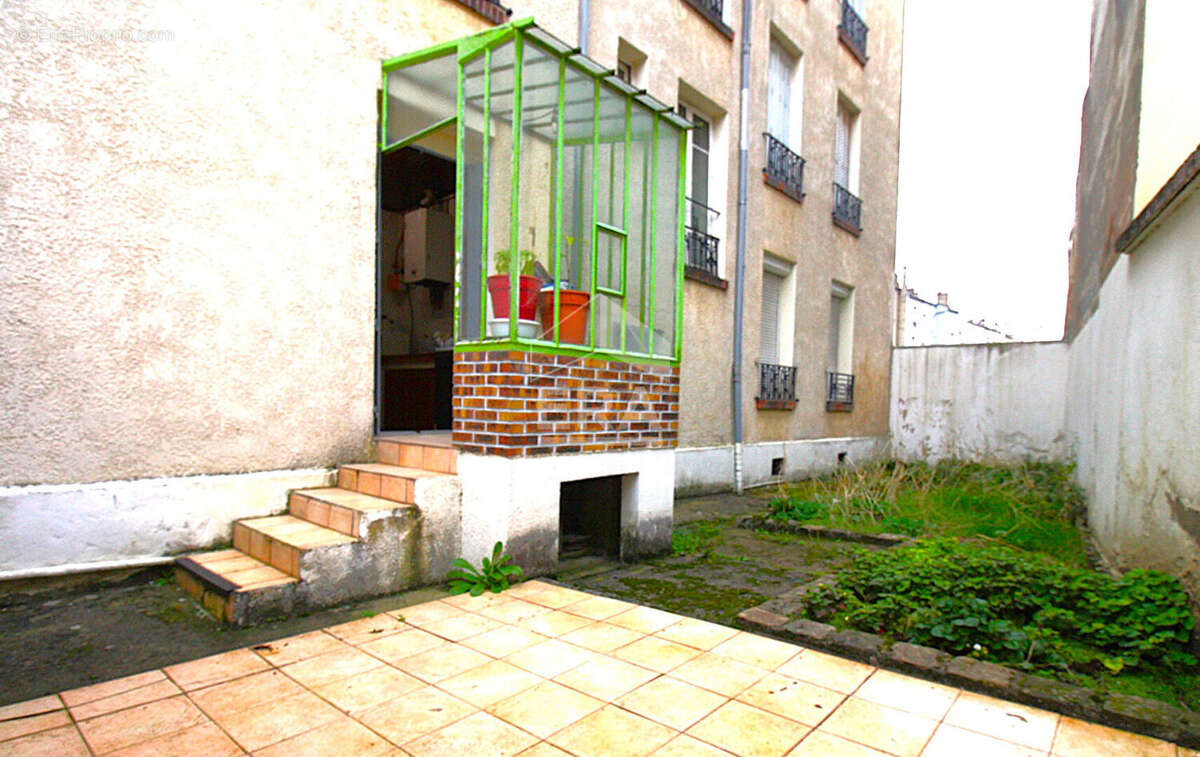 Appartement à IVRY-SUR-SEINE