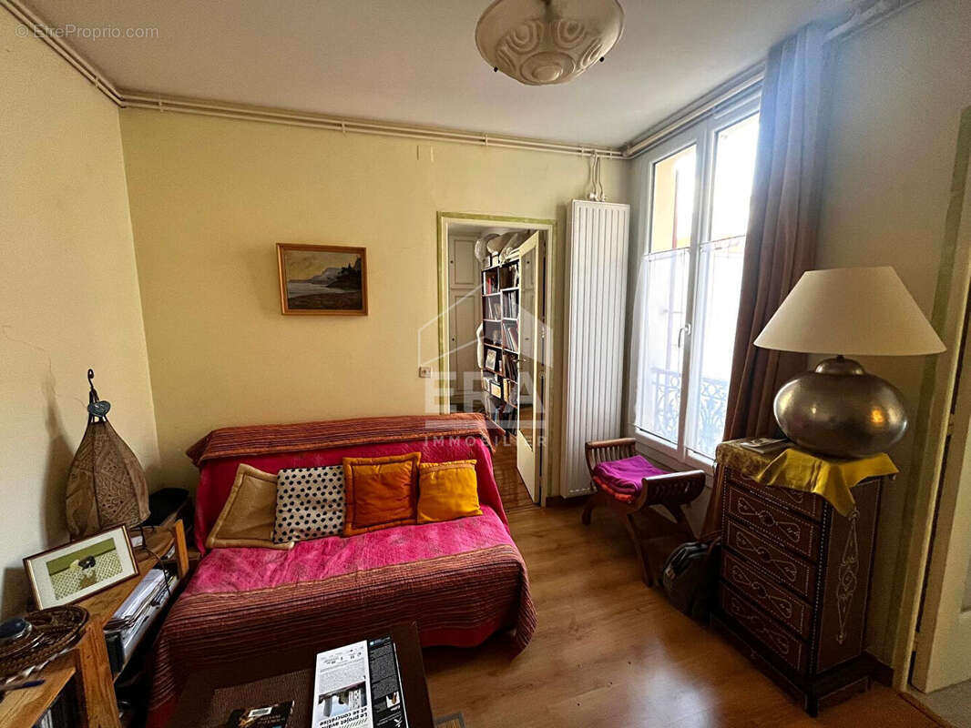 Appartement à IVRY-SUR-SEINE