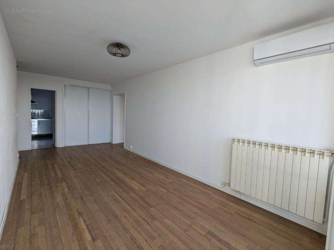 Appartement à MARSEILLE-9E