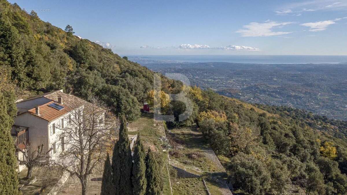 Maison à GRASSE