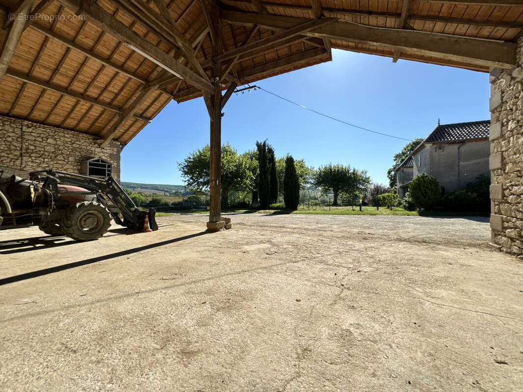 Maison à SAINT-SYLVESTRE-SUR-LOT