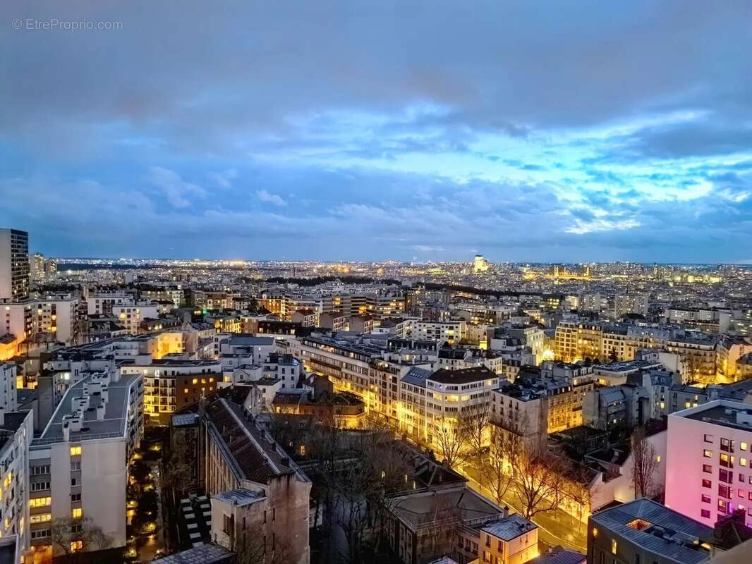 Appartement à PARIS-20E