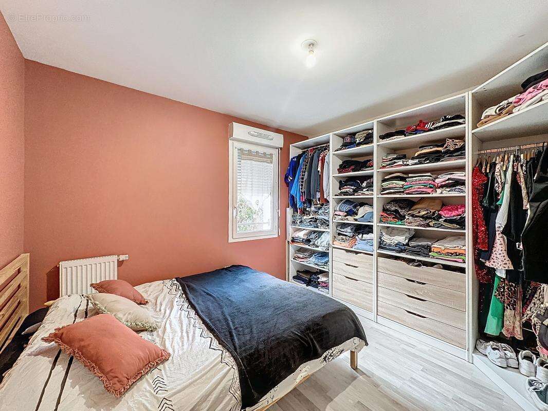 Appartement à LYON-8E