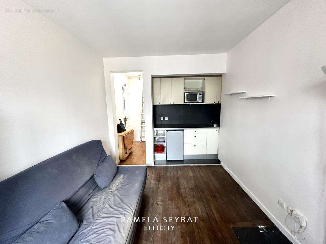 Appartement à PARIS-9E