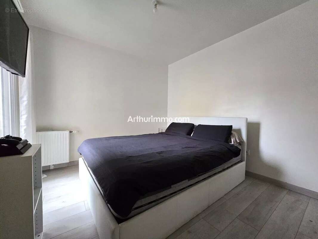 Appartement à CHENNEVIERES-SUR-MARNE