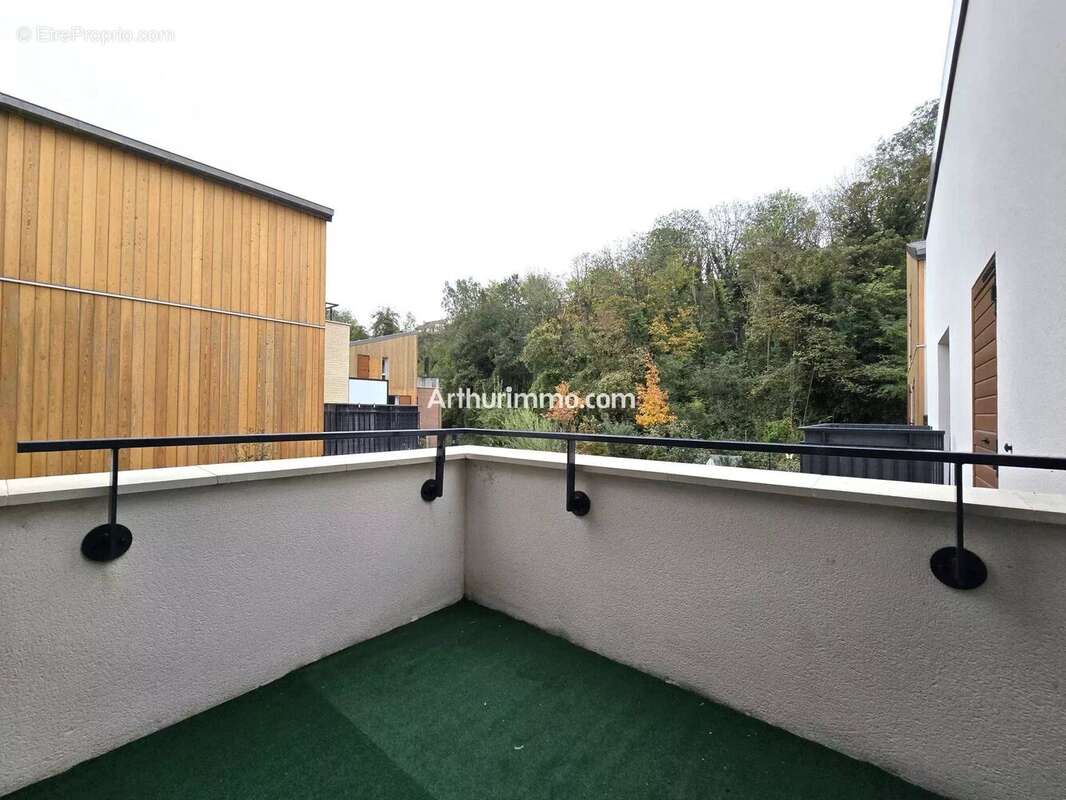 Appartement à CHENNEVIERES-SUR-MARNE