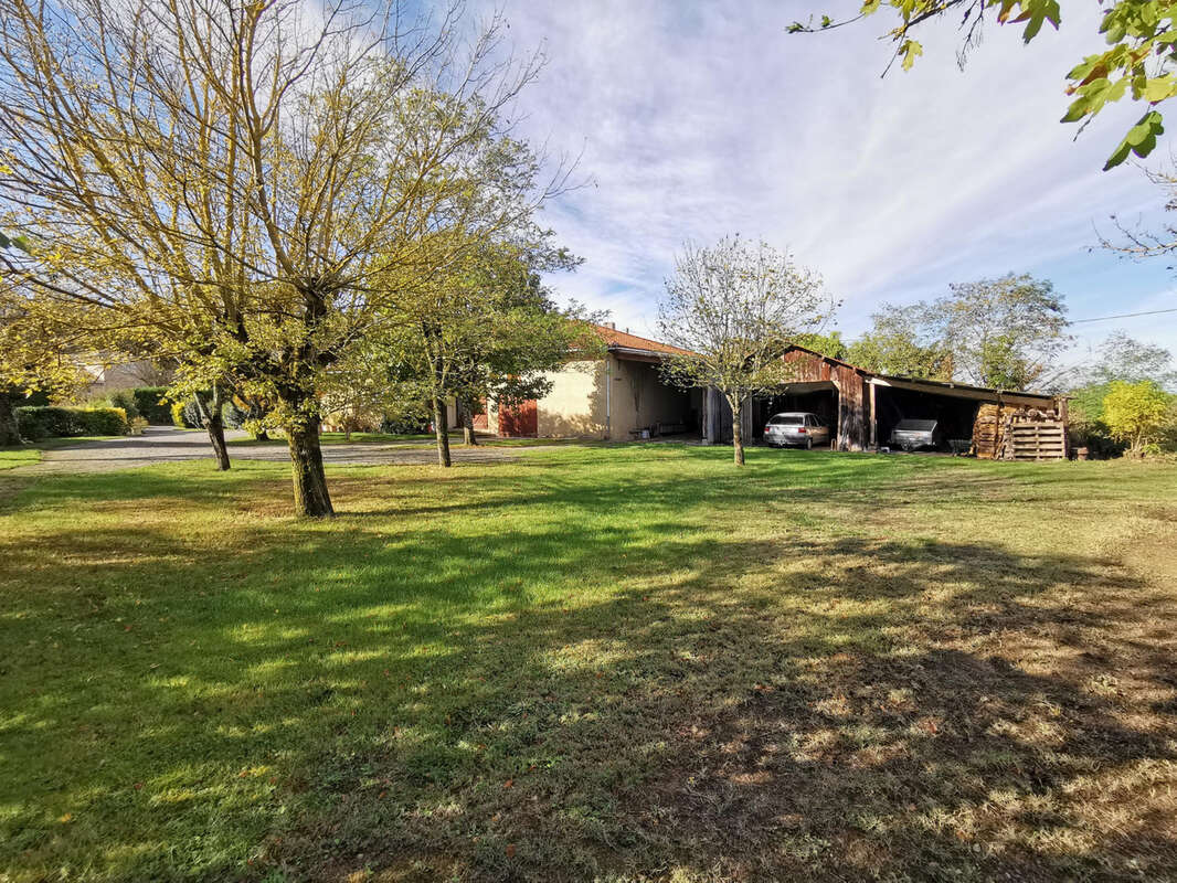 Maison à L&#039;ISLE-JOURDAIN