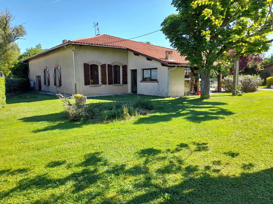 Maison à L&#039;ISLE-JOURDAIN