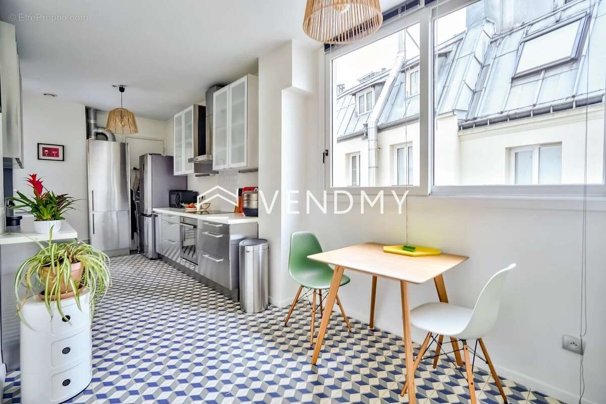 Appartement à PARIS-9E