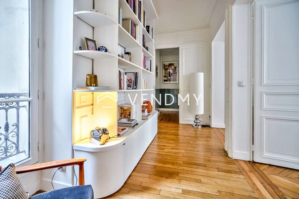 Appartement à PARIS-9E