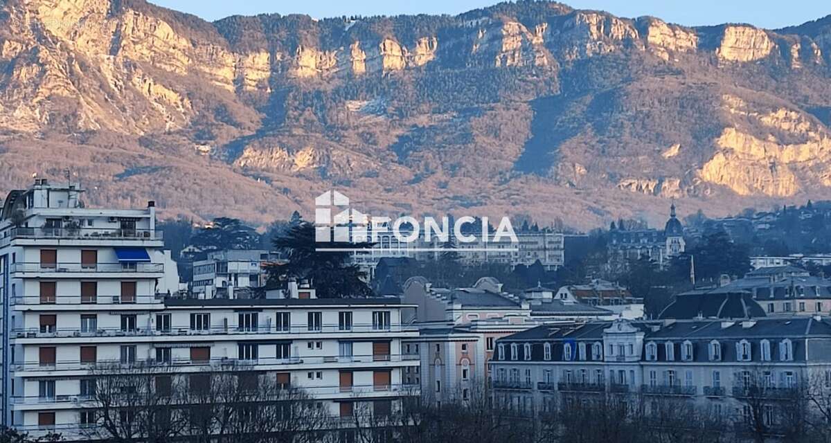 Appartement à AIX-LES-BAINS