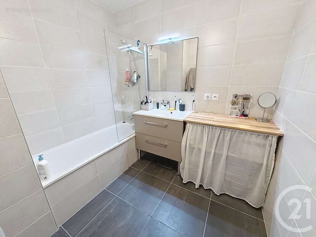 Appartement à LYON-7E