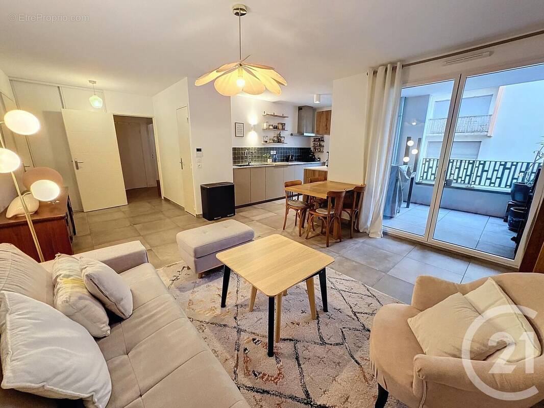 Appartement à LYON-7E