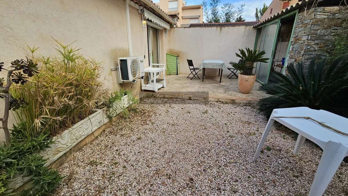 Appartement à FREJUS