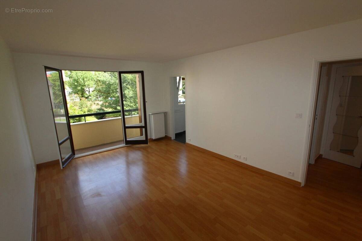 Appartement à CHAMPIGNY-SUR-MARNE