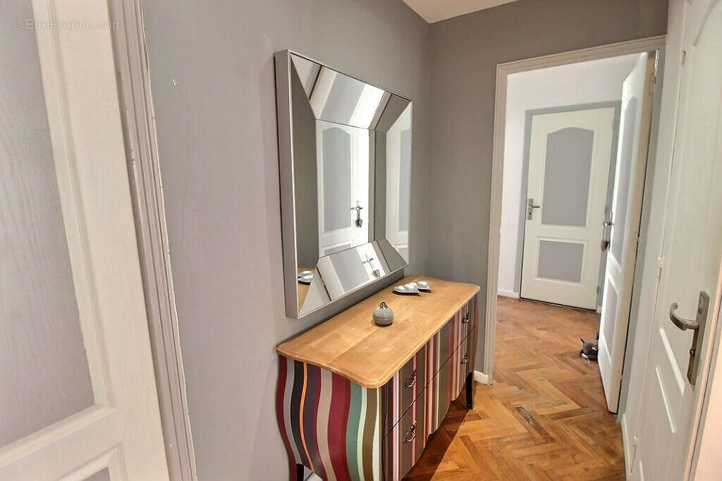 Appartement à MARSEILLE-8E