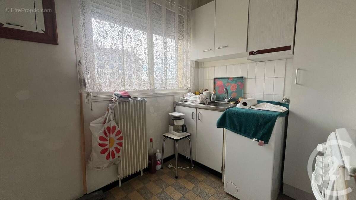 Appartement à LYON-8E